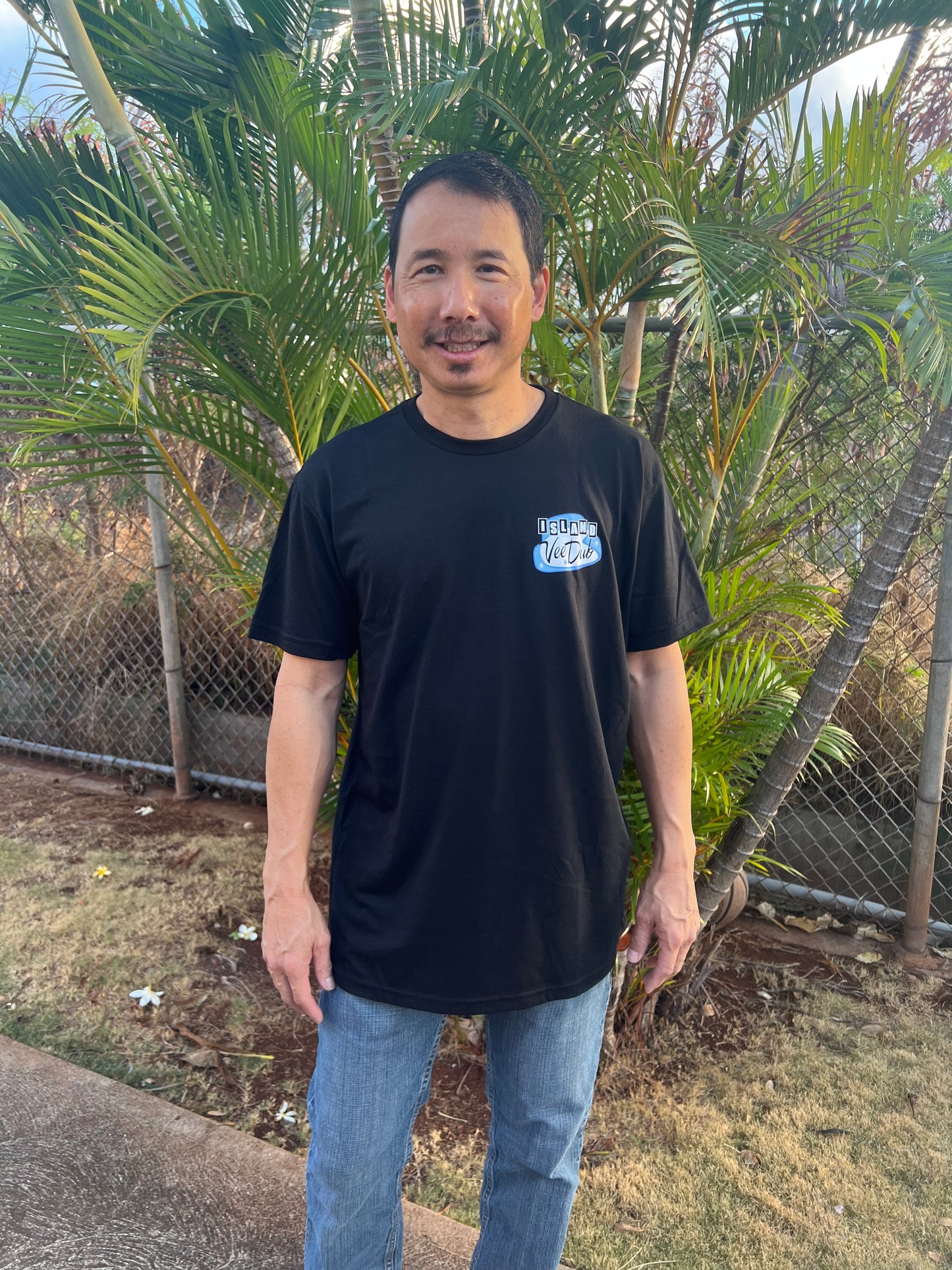 Island Vee Dub Unisex Shirt (Black)